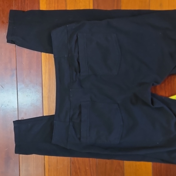 Athleta Metro Leggings Black Medium - Picture 7 of 10